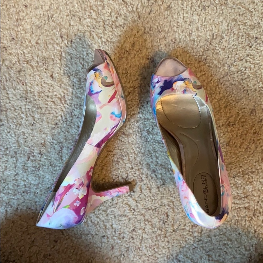 Peep toe heels